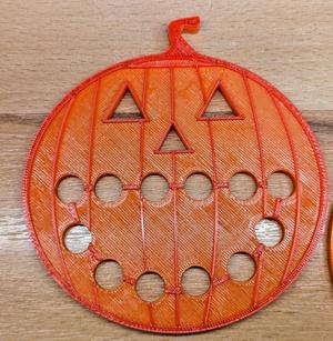 Cross Stitch Floss Organizer - Pumpkin