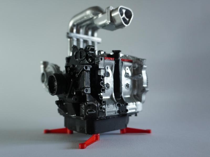 SIMPLE 1/8 Mazda RX-7 13B REW Engine