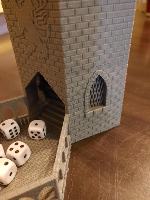 Dice Tower with dice storage!