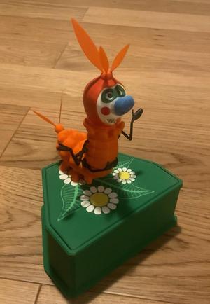 "Arthur  the caterpillar"  from willowisp nik nak box.