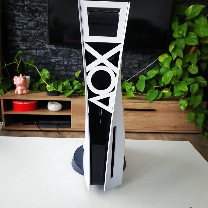 PlayStation 5 Cover 1.0