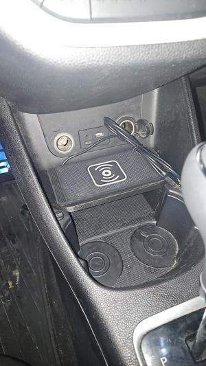 Shelf for wireless charger for kia picanto