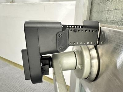 Sesame 5 adapter for integrated knob