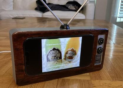 iPhone retro tv stand