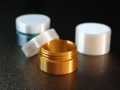 Small container with lid 30mm D x 16mm H