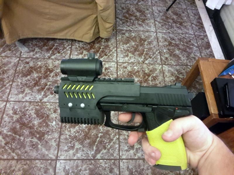 (airsoft) Altered Carbon MK 23 scope rail