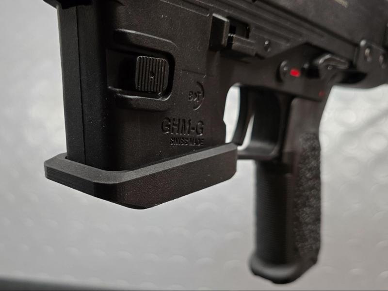 GHM9-G Lambda Defence Magwell