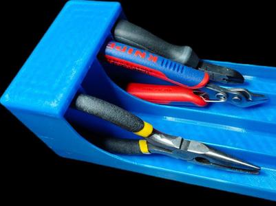 Gridfinity Plier Holder