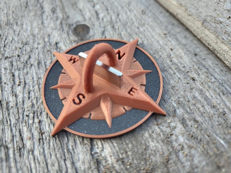Magnetic compass