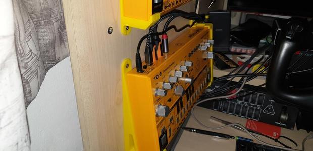 Behringer TD-3_RD6 Wall-Mount-Kit