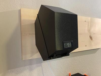 Wall-Mounted DryBox w/ Sensor