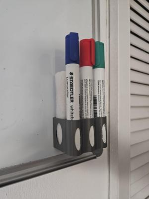 Whiteboard organizer