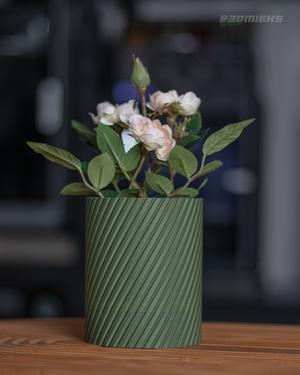 Spiral Planter with Drainage + Locking Drip Tray