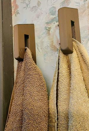 Porte-serviette mural avec fixation cachée - Wall-mounted towel holder with hidden mounting