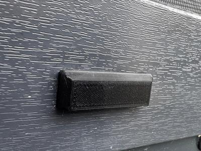 Water slot cap_REHAU_window