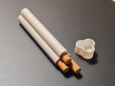 Cigarette case for 3 cigarettes up to 85mm long
