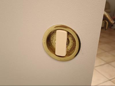 Double-sided sliding door handle adapter