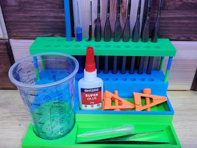 Paint brush holder