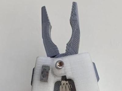 Sliding pliers