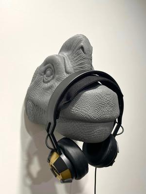 BRACHIOSAURUS HEAD WALL MOUNTED HEADPHONES HOLDER - EASY PRINT