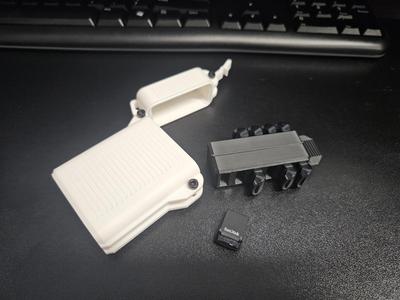 Portable USB Holder Case