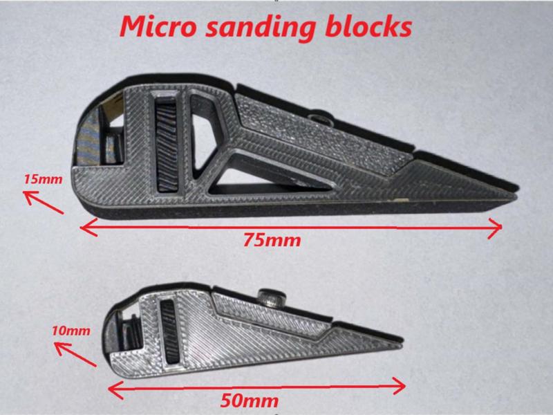Micro sanding blocks with tightening