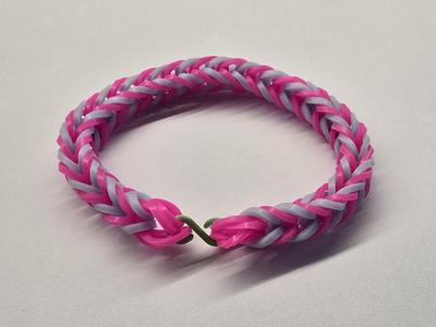 Connector for bracelets made of rubber bands