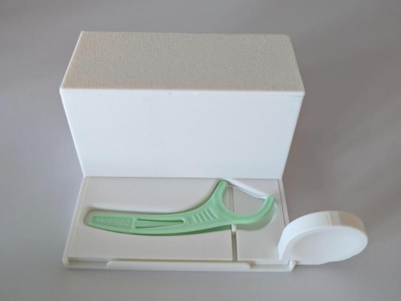 Plackers flosser dispenser