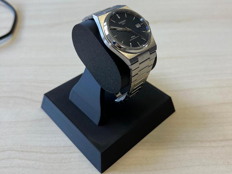 Watch stand by ercustada