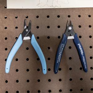 Flush Cutter, Pliers, Clippers Holder // Peg Anything