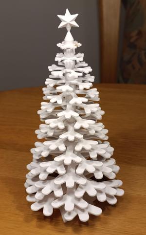 Snowflake Christmas Tree V2 / Schneeflocken-Weihnachtsbaum V2