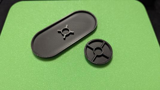 Magnetic bases for tabletop minis
