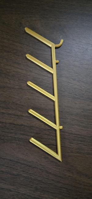 Pegboard Thread Spool organizer