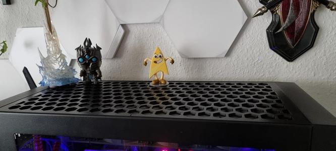Corsair 900D - Hexagon Top