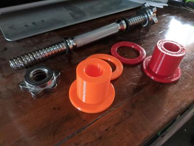 Standard to Olympic weight plate adapters homegym garagegym DIY