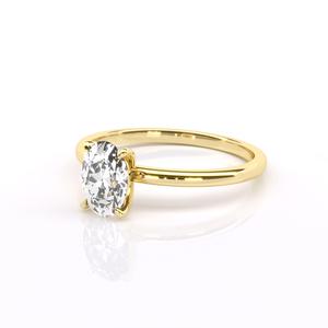 Oval Diamond Engagement Ring 8x6
