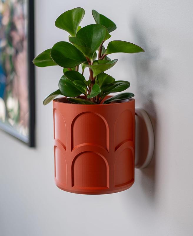 Wall Planter with Hidden Drip Tray - LG02