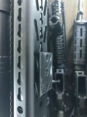 Arca-Swiss Compatible Keymod tripod quick-release