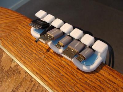  USB Cable Organizer