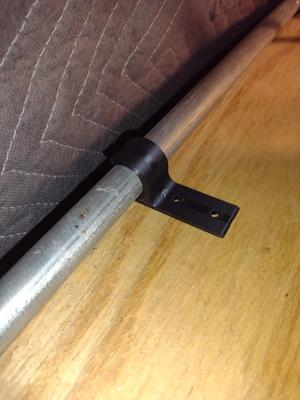 !/2" EMT Conduit Panel Clips