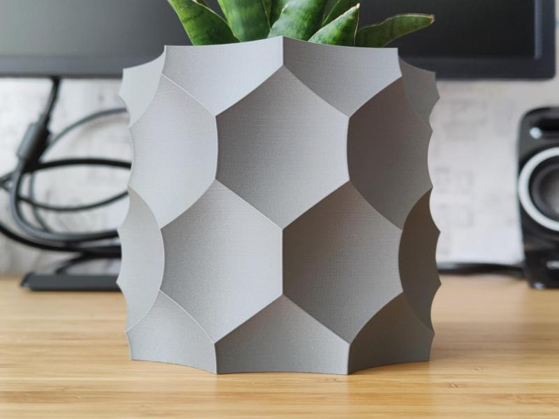 Anti-sphere 2 Plant pot and Planter - Vase mode