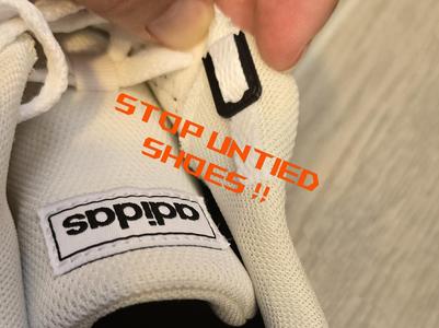 Shoe laces Anchors