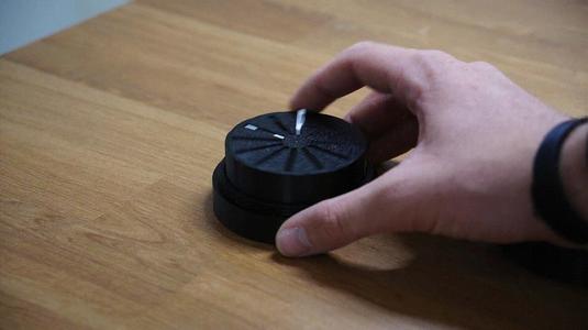Spinning SD Card Holder - Travel Friendly with lid