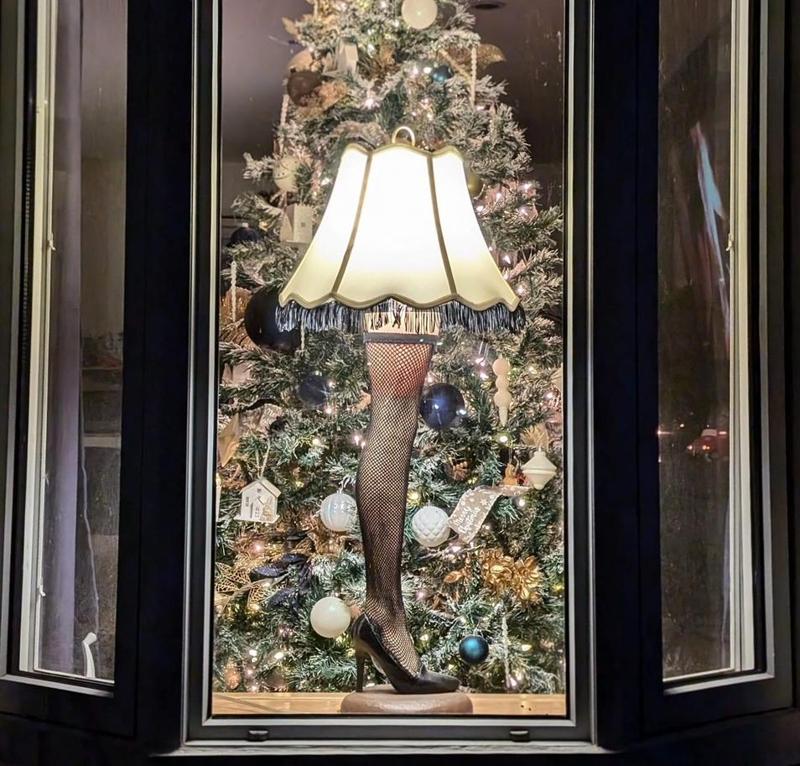 Leg Lamp
