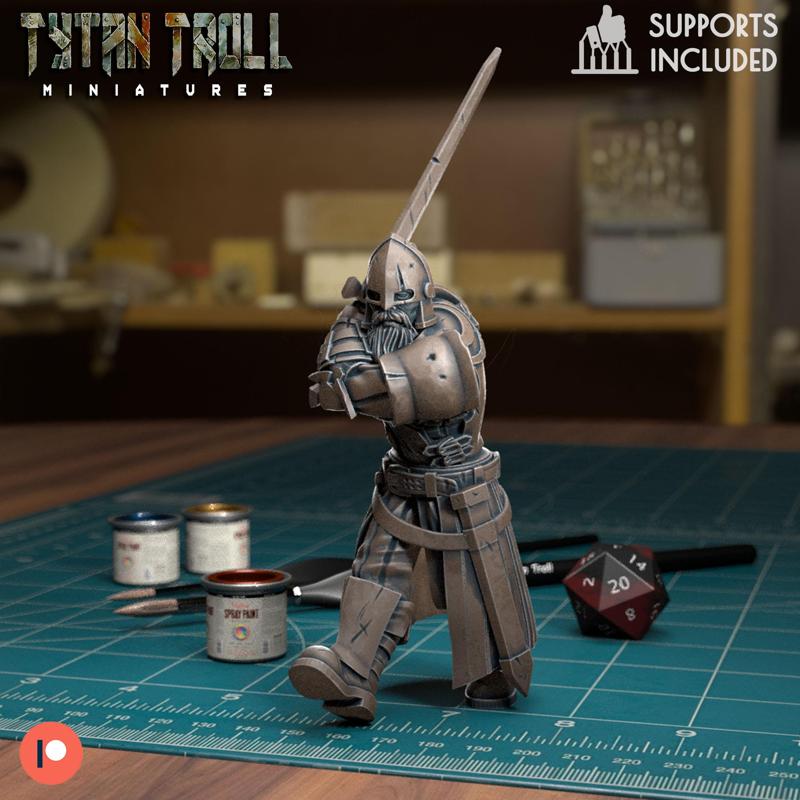 Town Guard Swinging - [Pre-Supported]