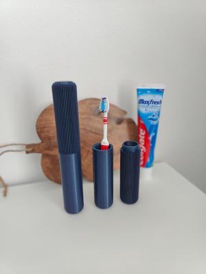 Portable Travel Toothbrush Case