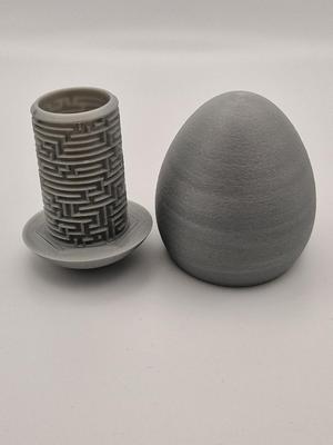 Easter egg with labyrinth 94mm