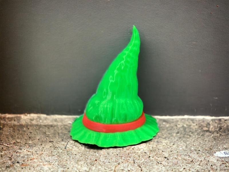 MULTICOLOR WITCH HAT