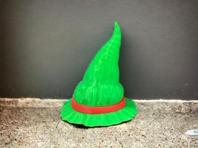 MULTICOLOR WITCH HAT