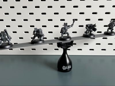 Priming holder for paintning handle